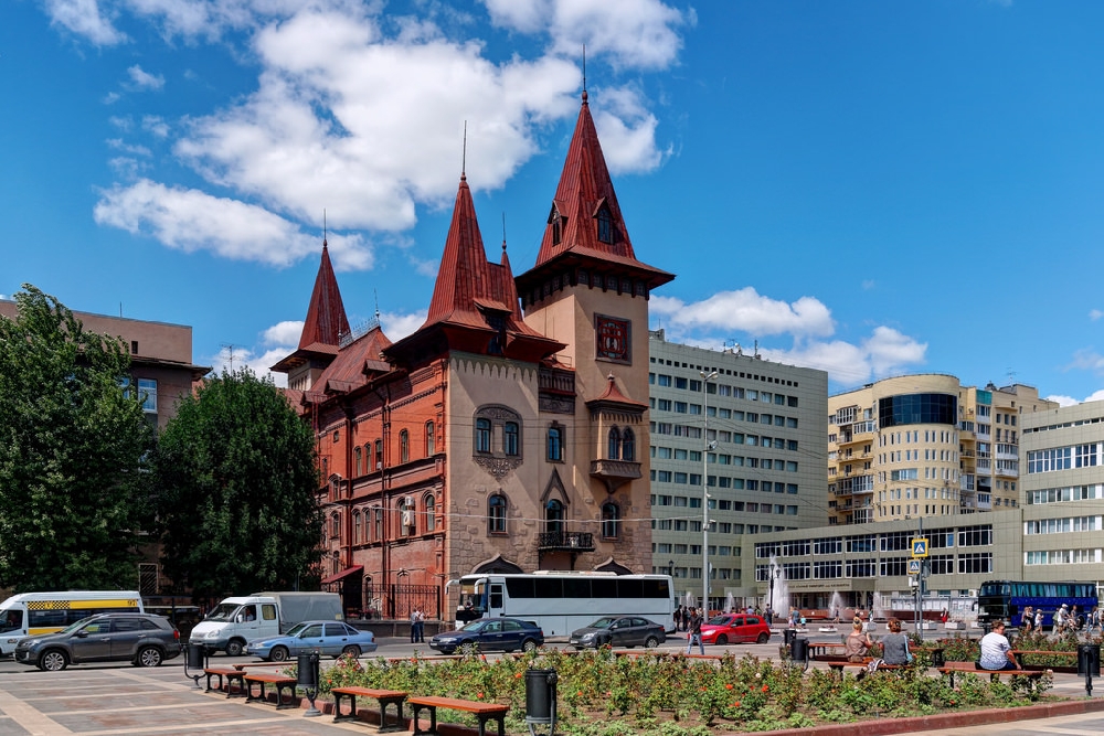 40 самых интересных исторических зданий Саратова