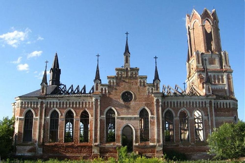 Заброшенные католические костелы и лютеранские кирхи Саратовской области