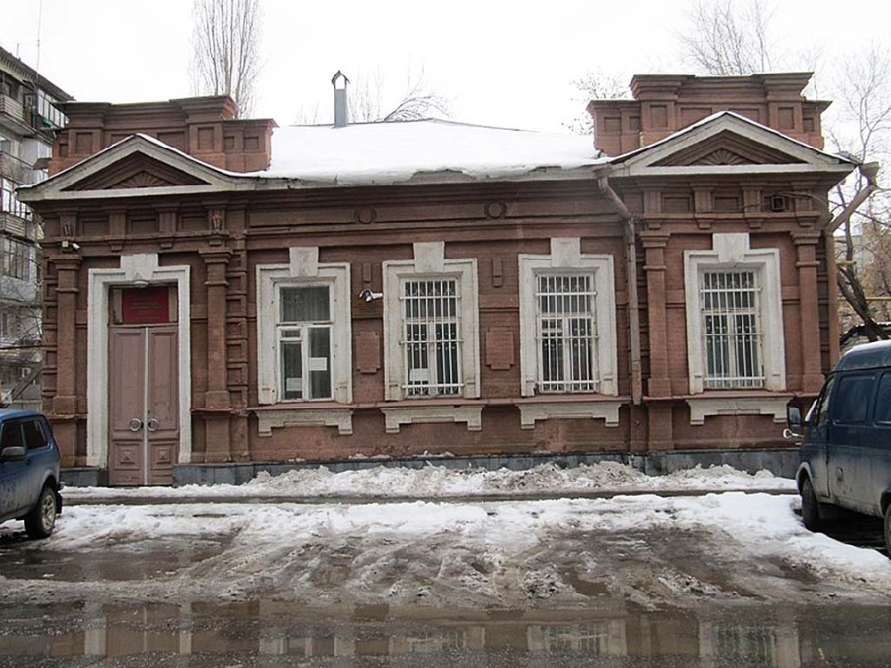 Дом, где в 1912—1913 гг. жили революционеры Елизаров М. Т., Ульянова А. И. 