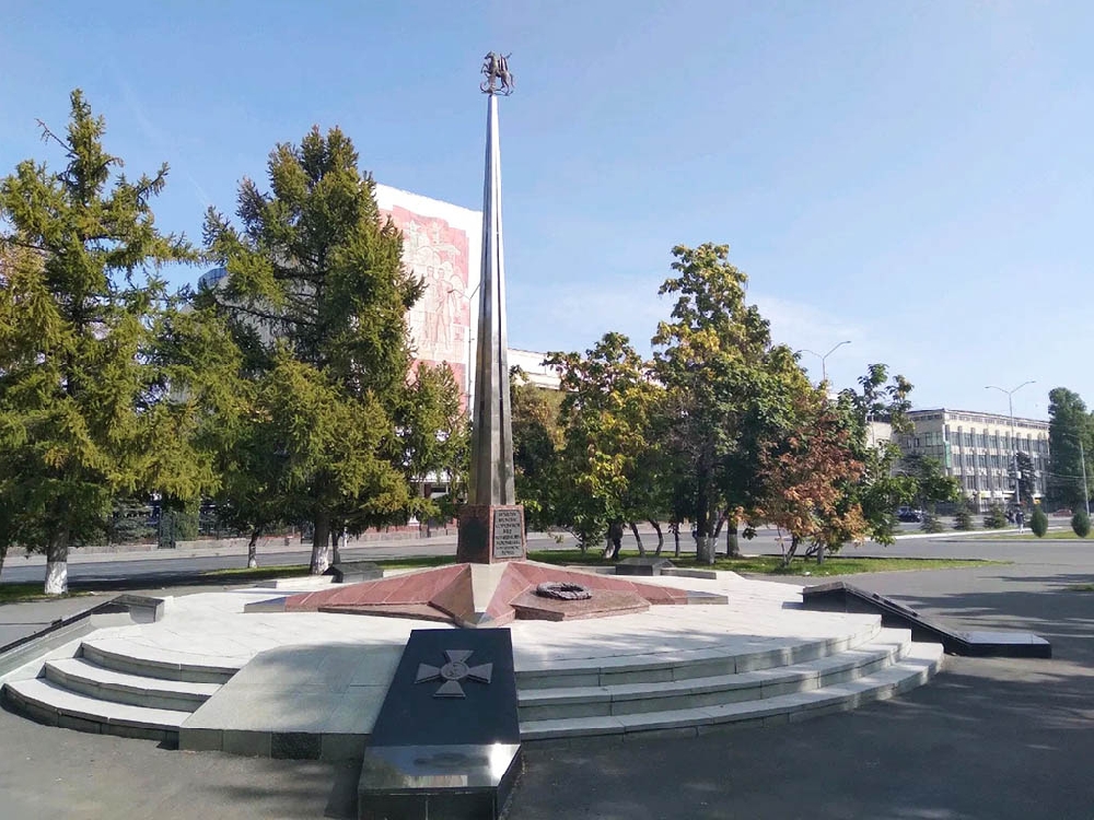 Памятник сотрудникам правоохранительных органов, погибшим при исполнении