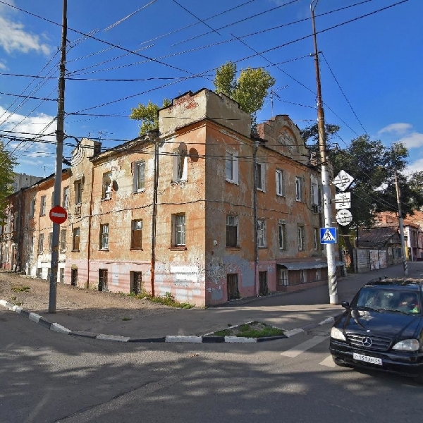 Еще два здания старой постройки Саратова признали памятниками