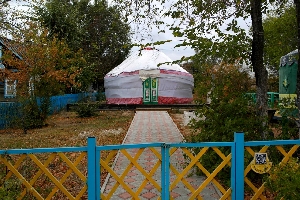Казахское подворье «Казахская Юрта» в Национальной деревни