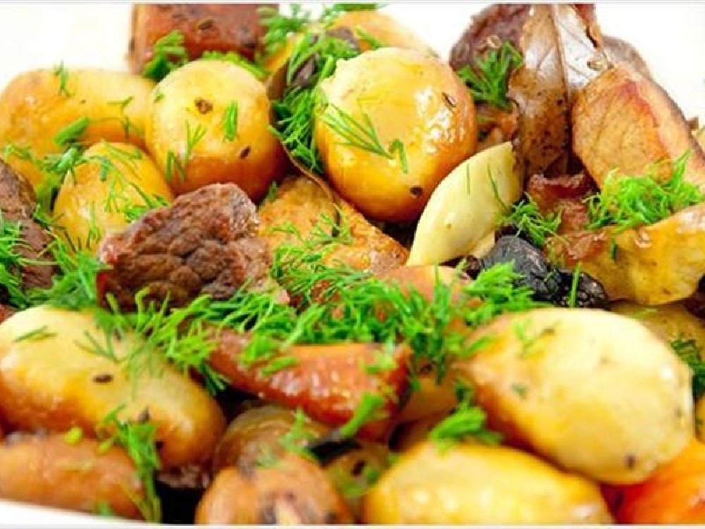  Шашлык из мяса и картофеля  
