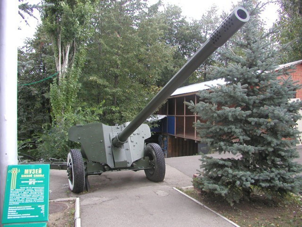   100-мм противотанковая пушка МТ-12 