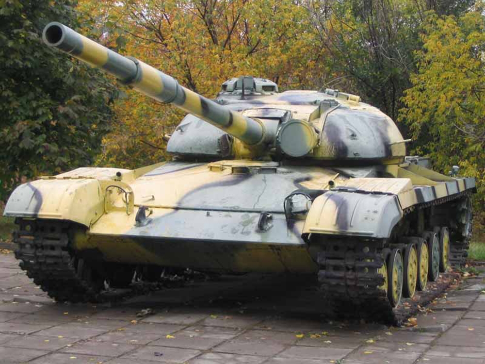 Средний танк Т-64