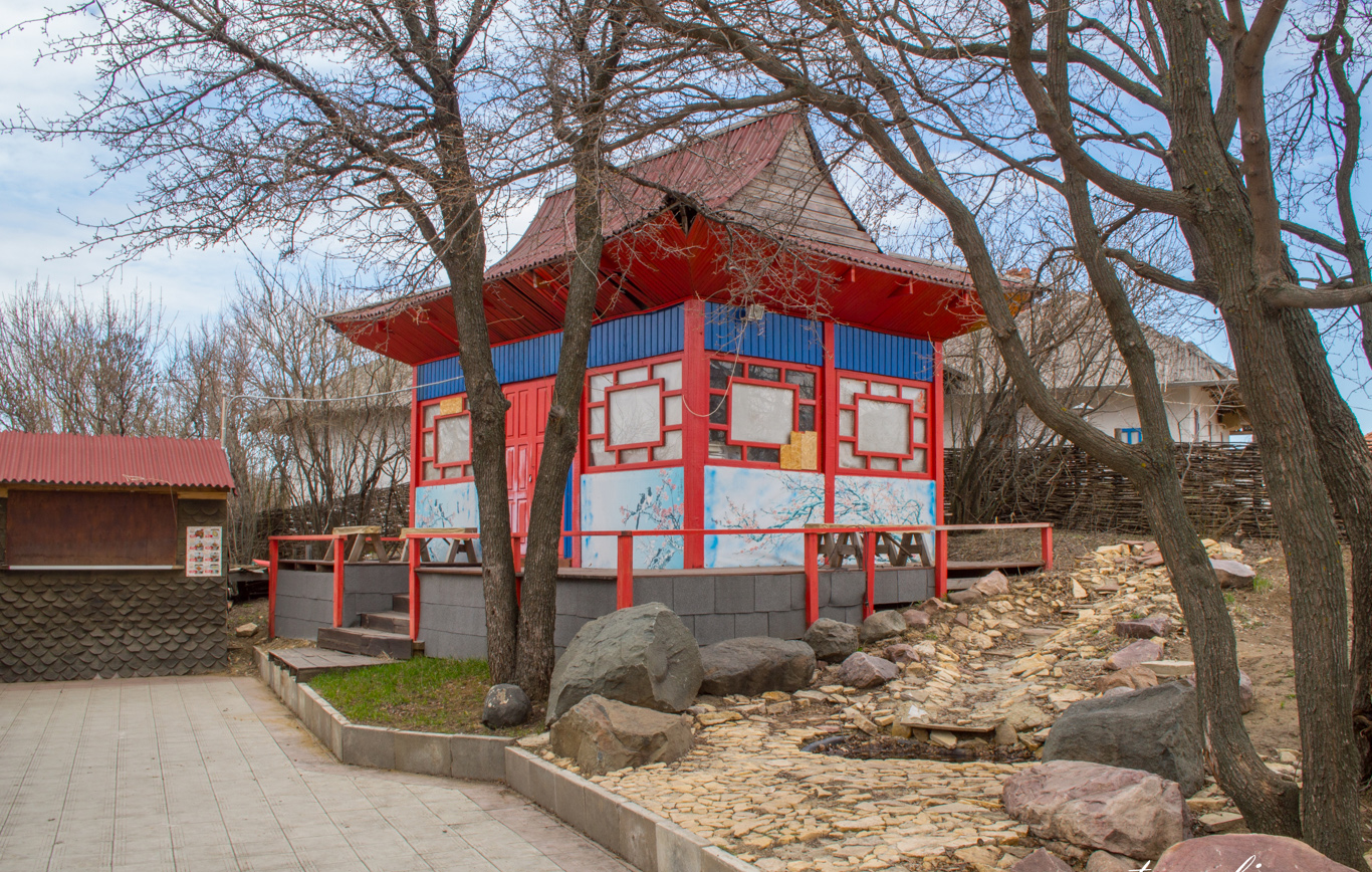 Корейский двор «Сад камней» в Национальной деревне