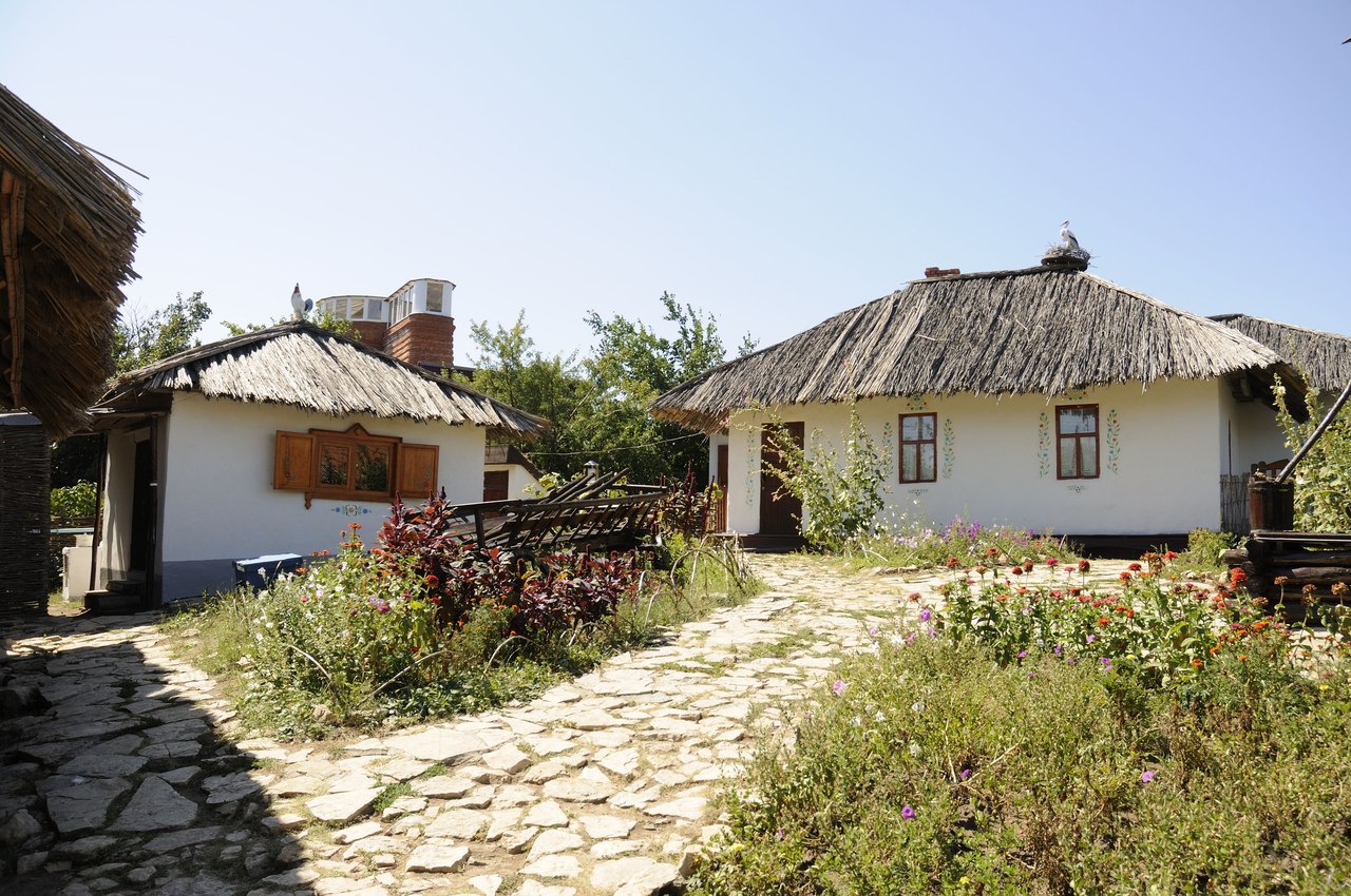 Украинский хутор «Свитанок» в Национальной деревне