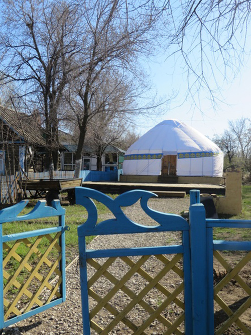 Казахское подворье «Казахская Юрта»
