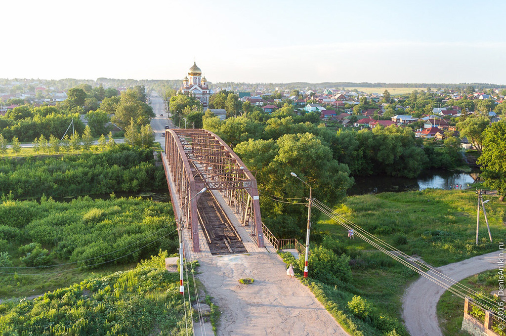 Петровский чугунный мост