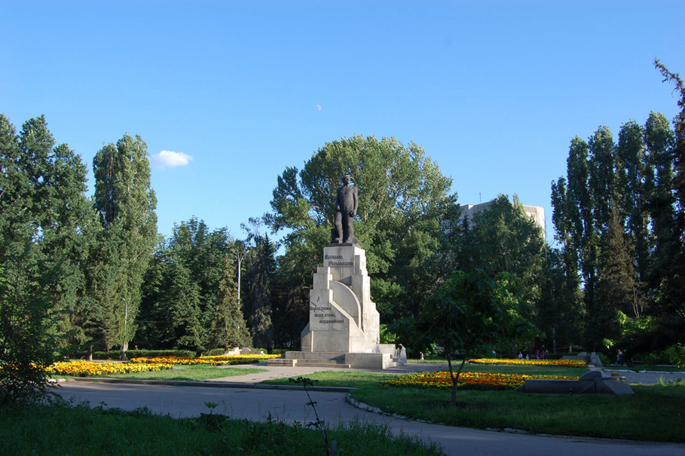 Памятник борцам революции 1905 года