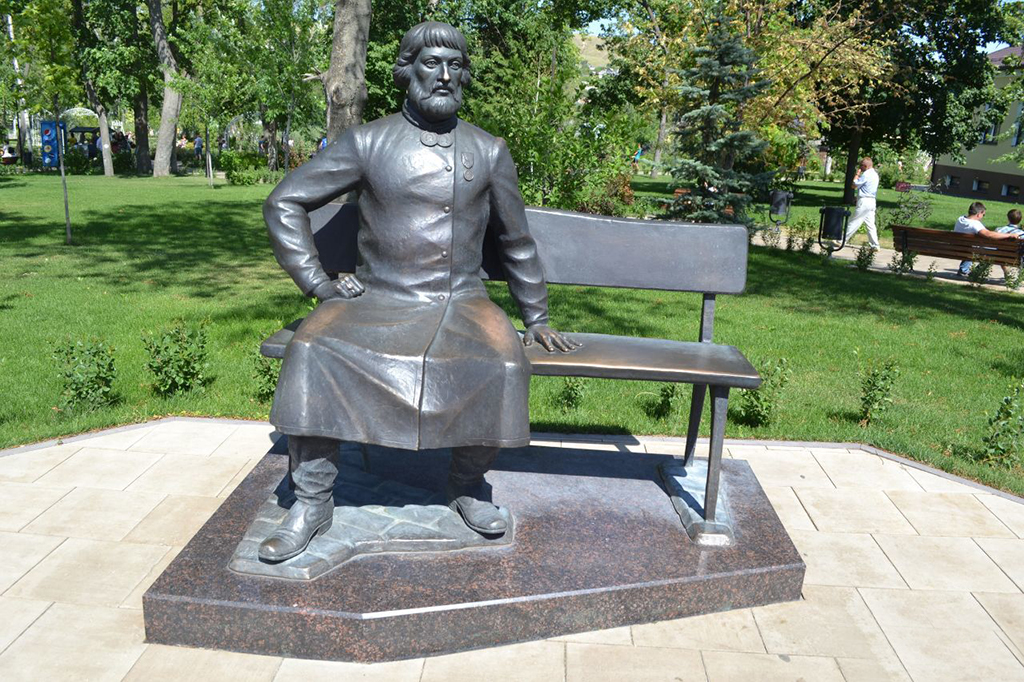 Памятник П.С. Сапожникову