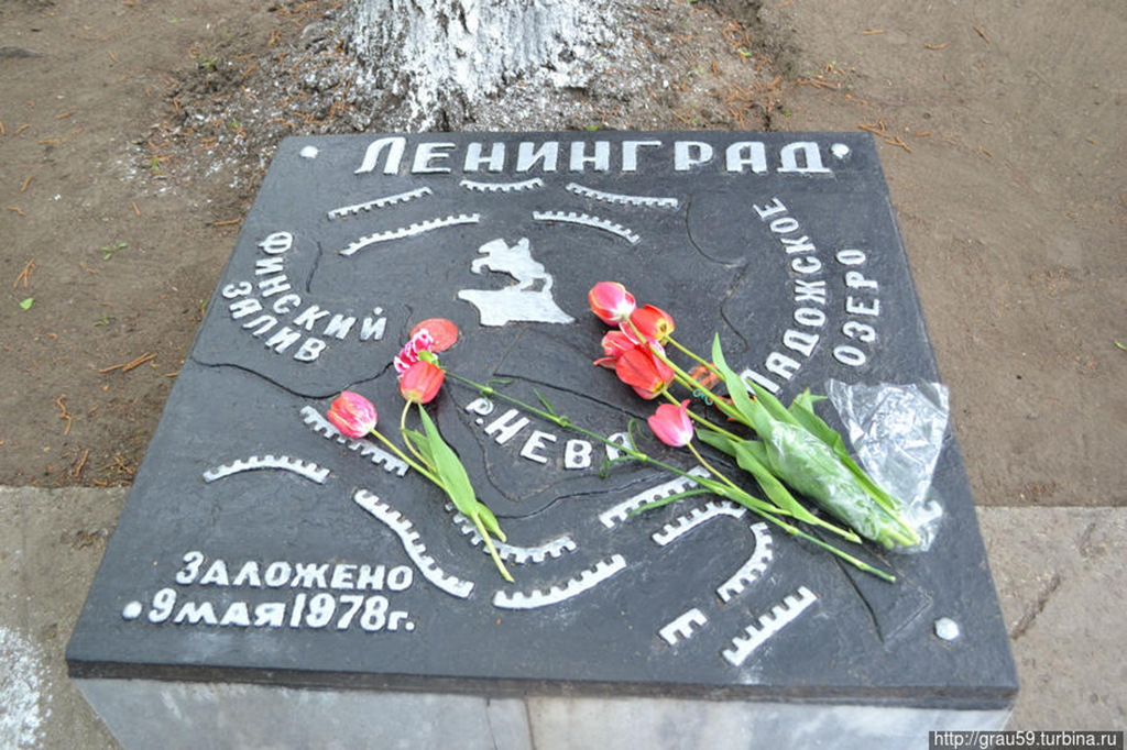 Памятник воинам, павшим в боях за свободу и независимость Земли Русской во все времена