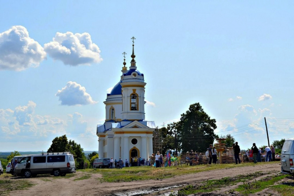 Храм в честь Казанской иконы Божией Матери с. Чириково