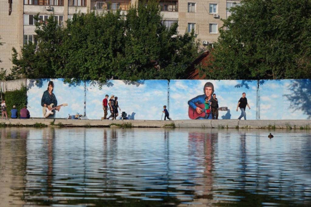 Граффити-портреты Владимира Высоцкого и Виктора Цоя