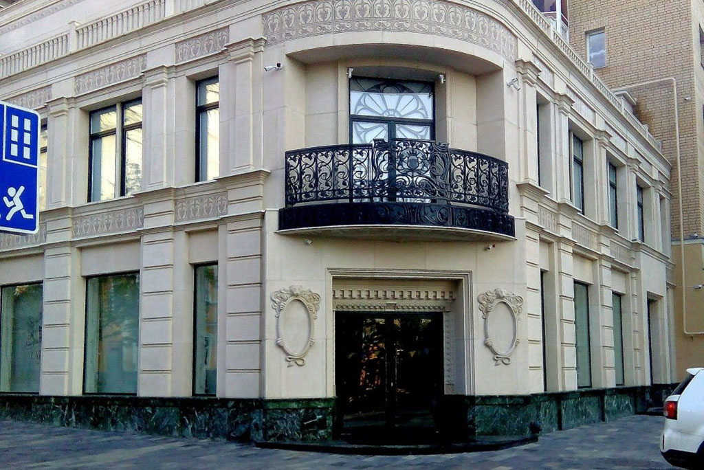 Административное здание на Волжской