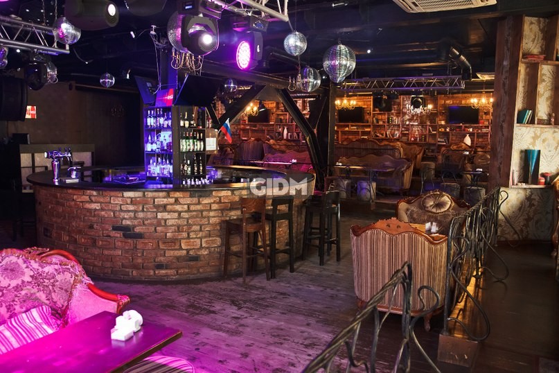 Караоке-клуб «Michurin bar»