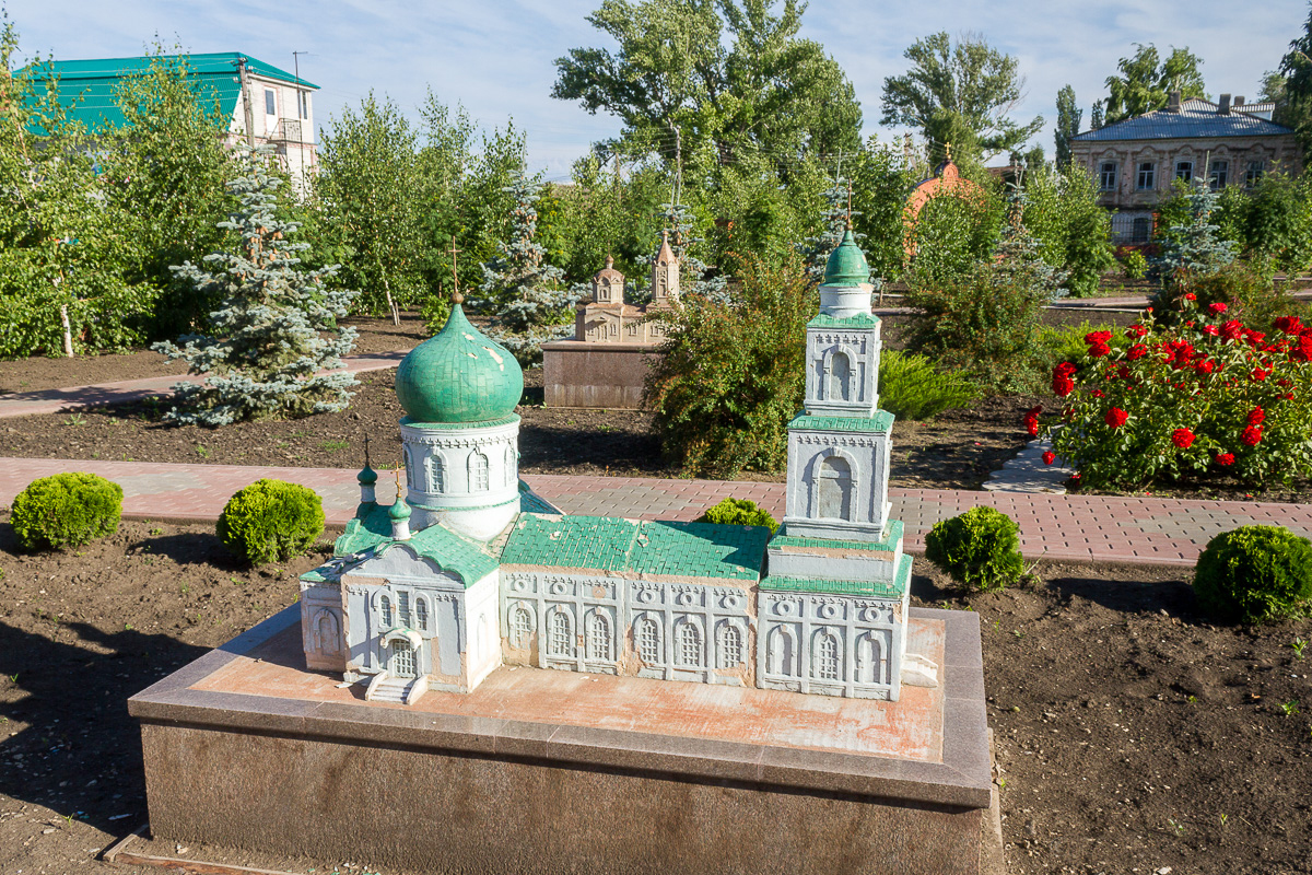 Сад храмов в Хвалынске